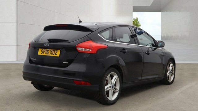 Ford Focus 1.0T Ecoboost Titanium Hatchback SF16XOZ Black #4