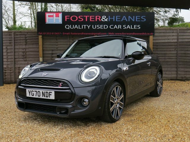 Mini Hatch 2.0 Cooper S Exclusive Hatchback Steptr Grey