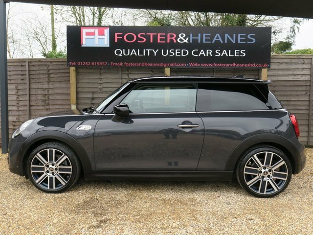 Mini Hatch 2.0 Cooper S Exclusive Hatchback Steptr YG70NDF Grey #6