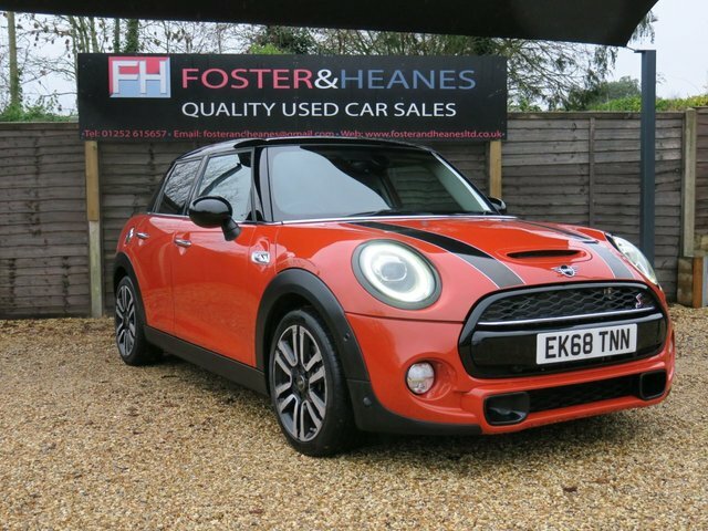 Mini Hatch 2.0 Cooper S Hatchback Steptronic Euro EK68TNN Orange #2