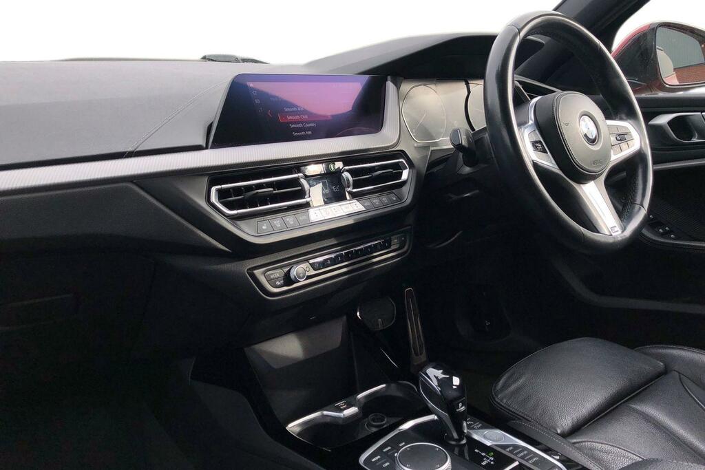 BMW 1 Series 118D M Sport Step RV20VFL Red #4