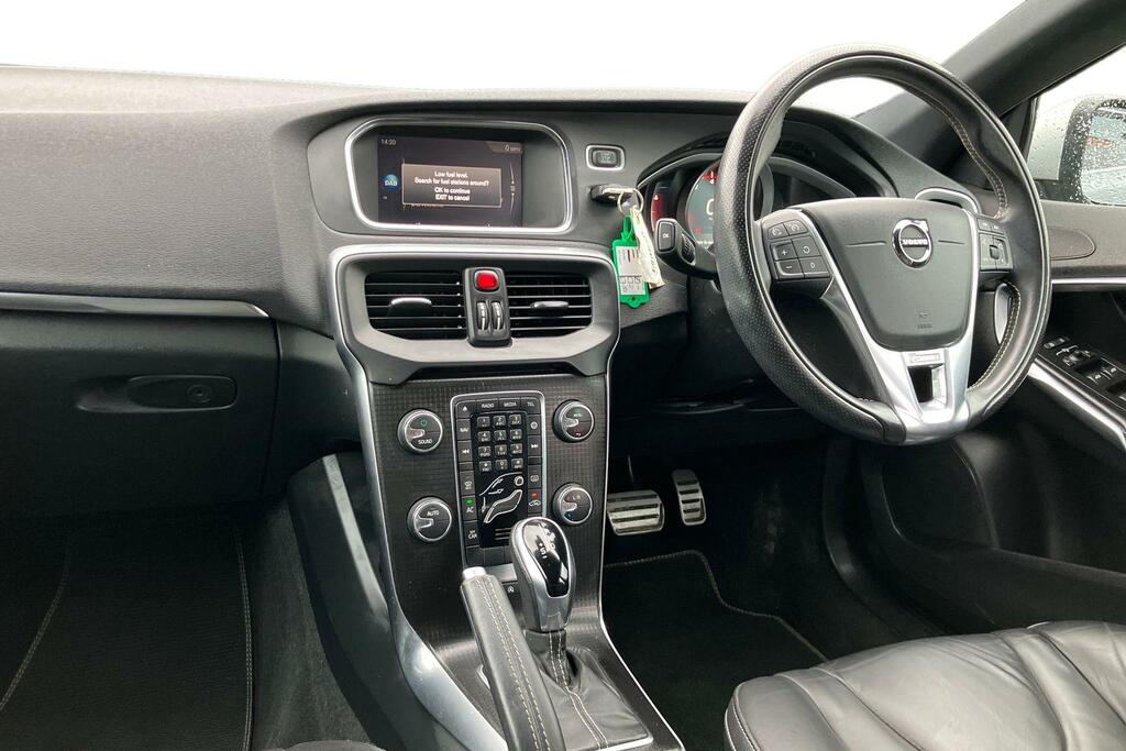 Volvo V40 T3 152 R Design Pro Geartronic Grey #4