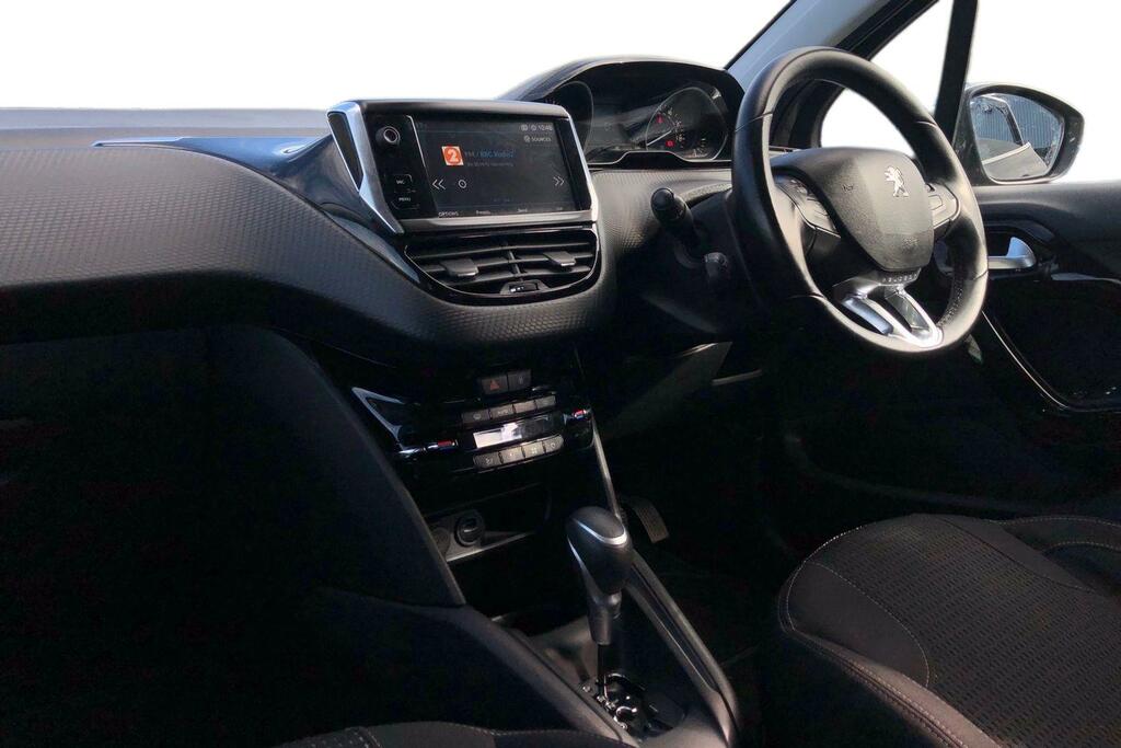 Peugeot 208 1.2 Puretech 110 Tech Edition Eat6 Grey #4