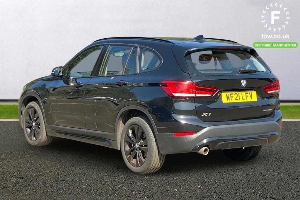 BMW X1 Sdrive 18I Sport Black #2