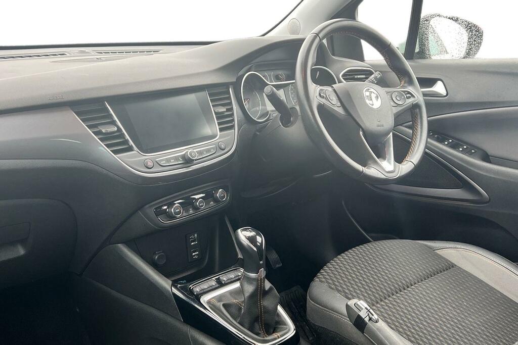 Vauxhall Crossland X 1.2 83 Elite Nav CK69EHO White #4