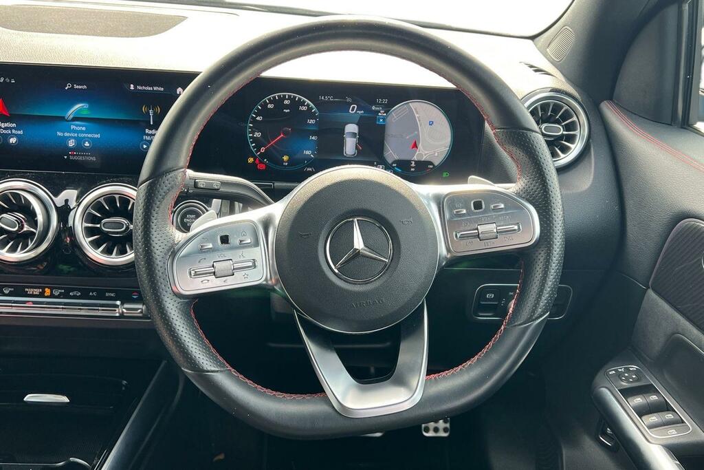 Mercedes-Benz GLA Class Gla 200 Amg Line Premium OU23XFN Black #5