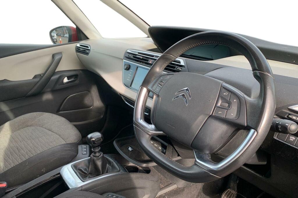 Citroen Grand C4 SpaceTourer 1.2 Puretech 130 Touch Edition Red #3