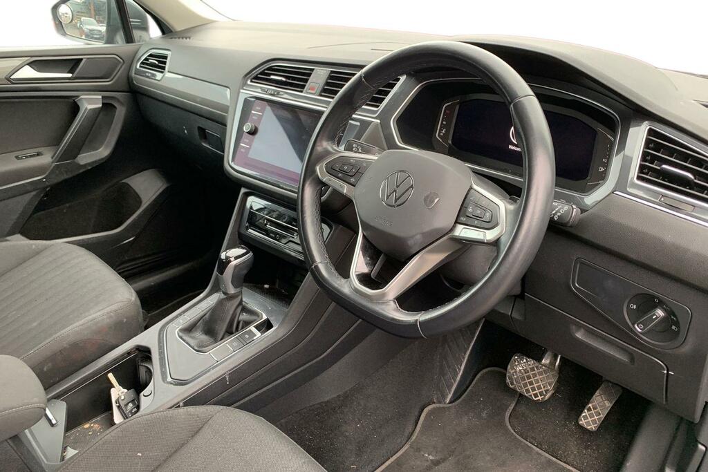 Volkswagen Tiguan Allspace 1.5 Tsi Life Dsg MK23UJX Grey #3