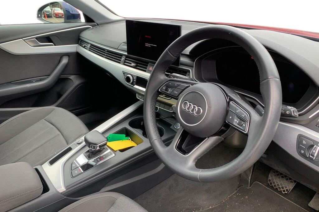 Audi A4 Avant 35 Tfsi Technik S Tronic SL22XRK Blue #3