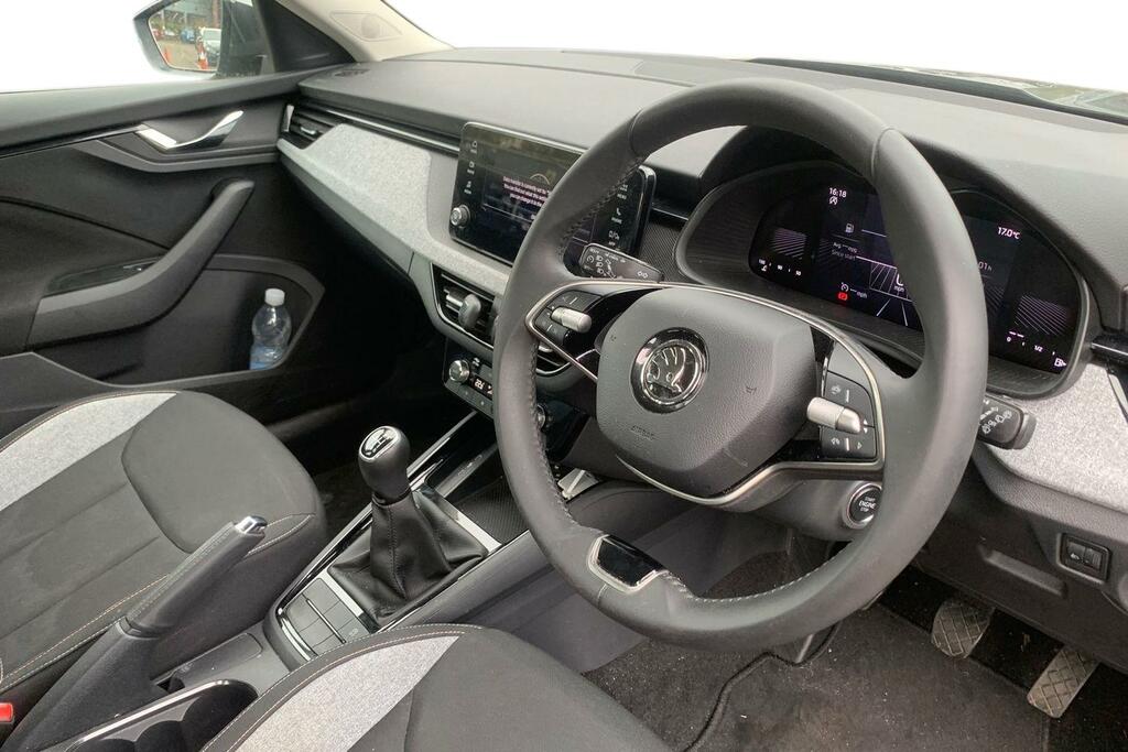 Skoda Kamiq 1.0 Tsi Se Grey #3
