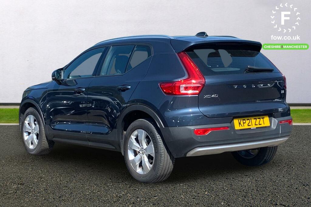 Volvo XC40 1.5 T3 163 Momentum KP21ZZT Blue #2
