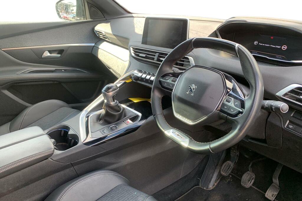 Peugeot 3008 1.2 Puretech Gt Line Premium Grey #3
