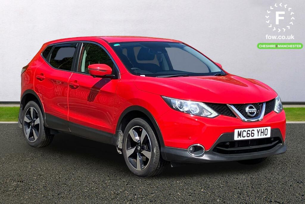 Nissan Qashqai 1.2 Dig-t N-connecta Xtronic Red