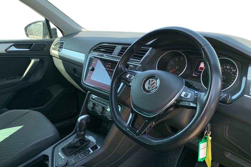 Volkswagen Tiguan 1.4 Tsi 150 4Motion Se Nav Dsg Grey #3