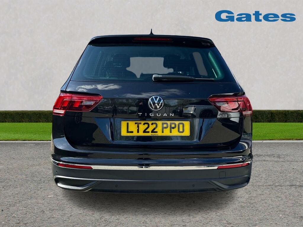Volkswagen Tiguan Vw Active 1.5 Tsi LT22PPO Black #6