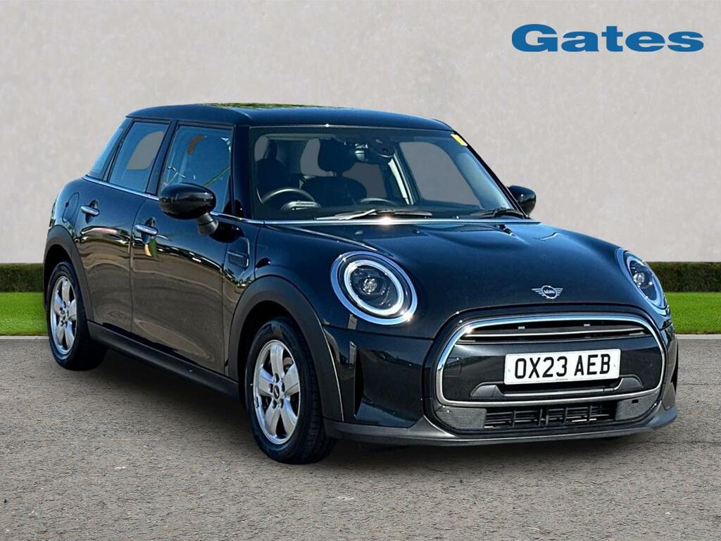 Mini Hatch Cooper Classic Premium 1.5 Black
