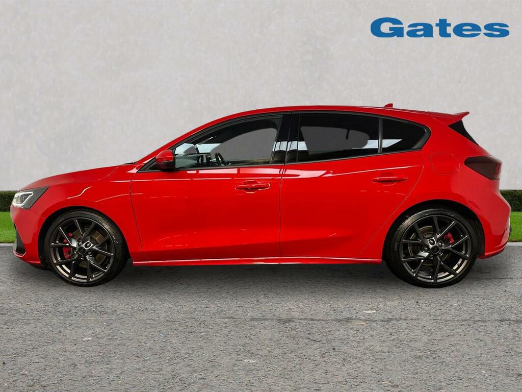 Ford Focus St 2.3 280Ps Red #4