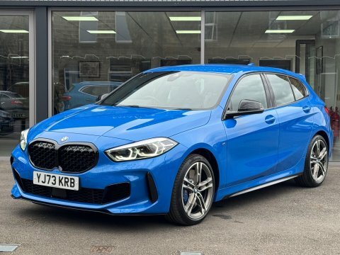 BMW 1 Series M135i Xdrive YJ73KRB Blue #4