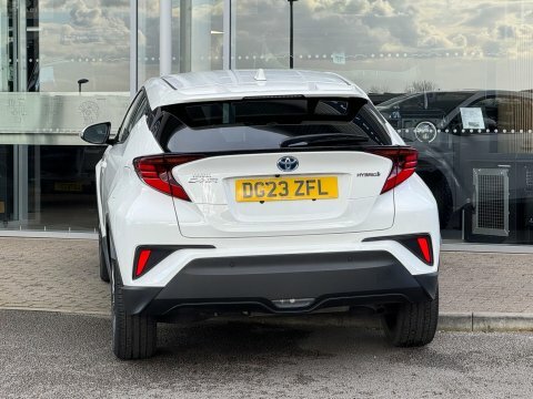 Toyota C-Hr Excel DG23ZFL White #5
