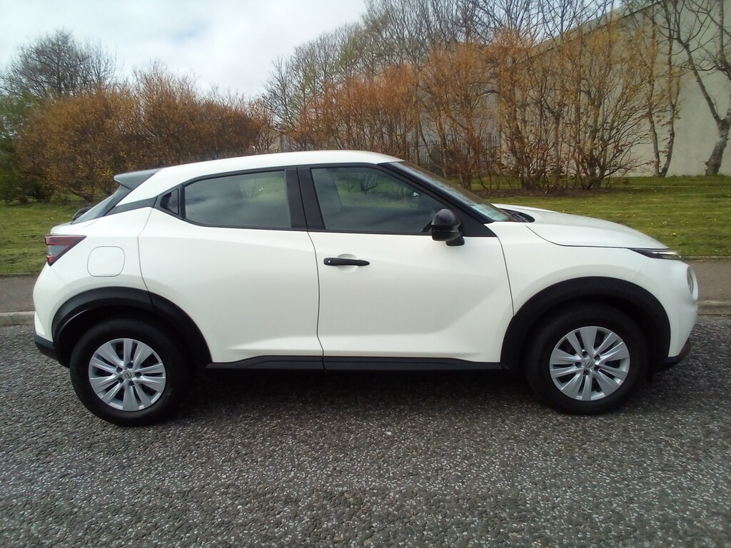 Nissan Juke Suv Visia 1.0 Dig-t 202372 OW72VYN White #4