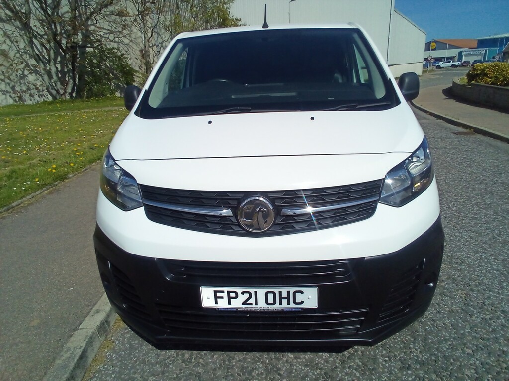 Vauxhall Vivaro Panel Van 2.0 Turbo 3100 Edition L1 H1 202 FP21OHC White #2
