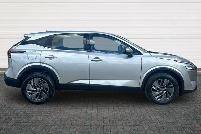 Nissan Qashqai Dig-t Mhev Acenta Premium DT73EJX Silver #2