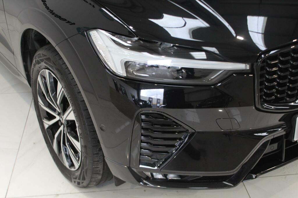 Volvo XC60 2.0 B5 Mhev Plus Awd Euro 6 Ss YN73SXH Black #6
