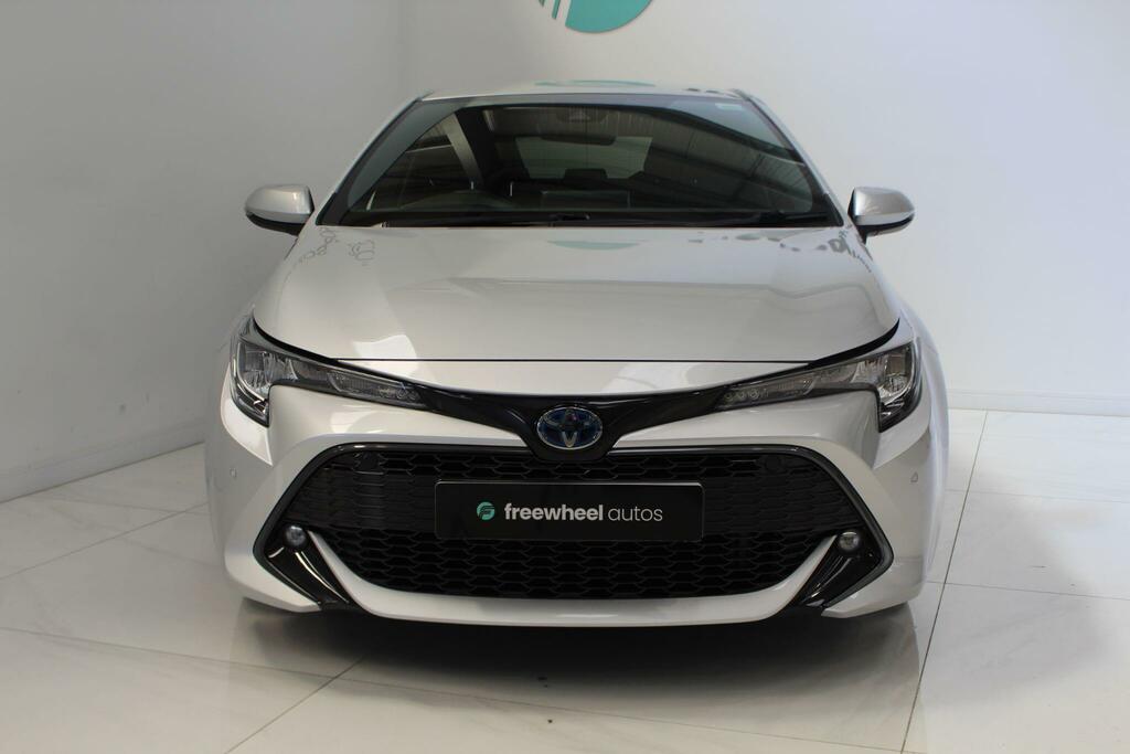 Toyota Corolla 1.8 Vvt-h Design Cvt Euro 6 Ss WH19GXF Silver #4