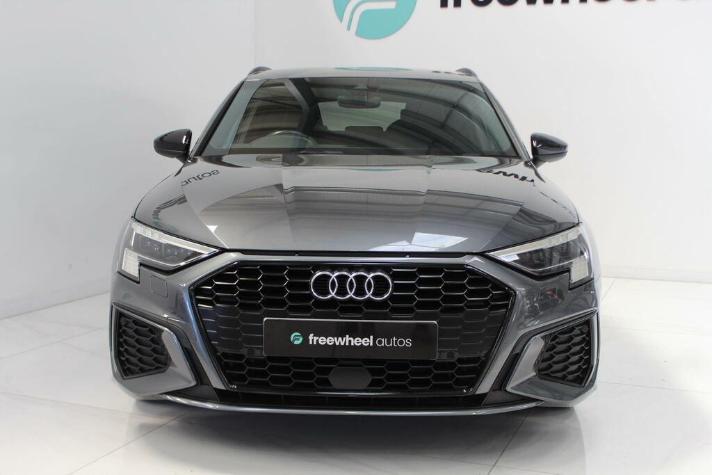 Audi A3 1.5 Tfsi 35 Edition 1 Sportback S Tronic Euro 6 S HJ22FME Grey #4