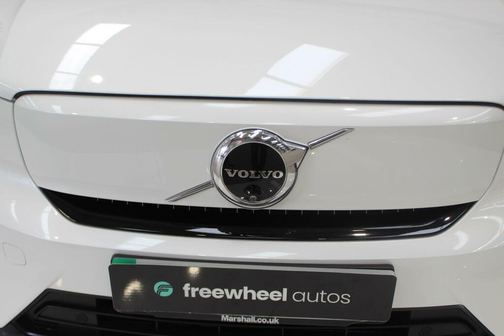 Volvo XC40 Recharge Twin 82Kwh Ultimate Awd AF24ZPY White #4