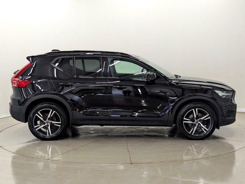 Volvo XC40 B4 Mhev R-design WH21SOE Black #2
