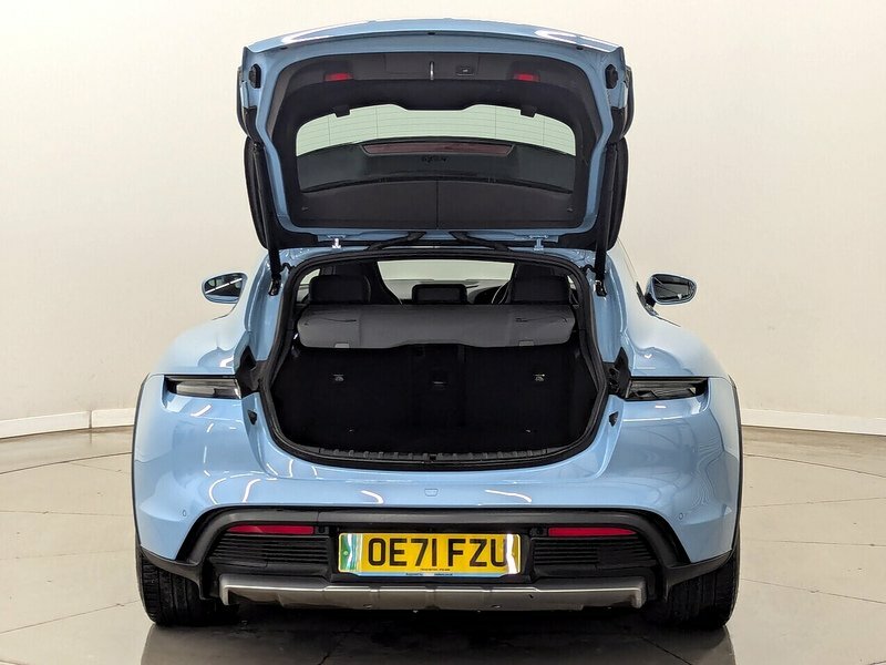 Porsche Taycan Performance Plus 4 OE71FZU Blue #4