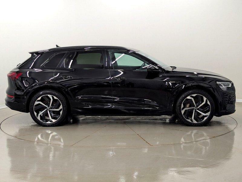 Audi E-tron Black Edition PX71OHP Black #2