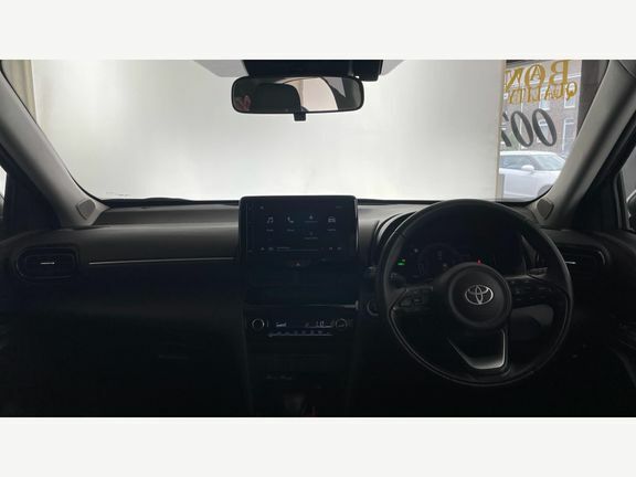Toyota Yaris Cross Icon Fwd FL74AOK White #5