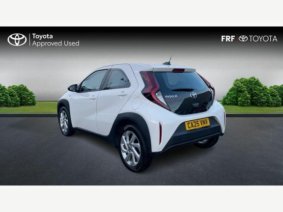 Toyota Aygo X Pure Automatic CA25VNV White #4