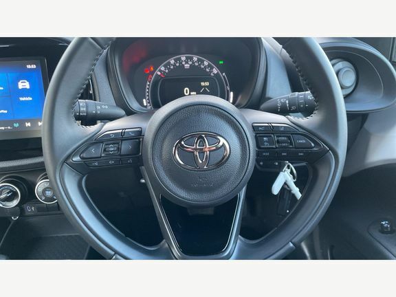 Toyota Aygo X Pure Automatic CA25VNV White #6