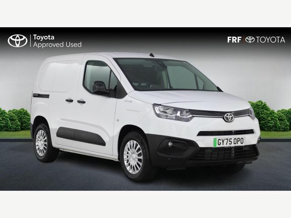 Toyota Proace City 50Kwh Icon Short Panel Van Swb 7Kw Obc White