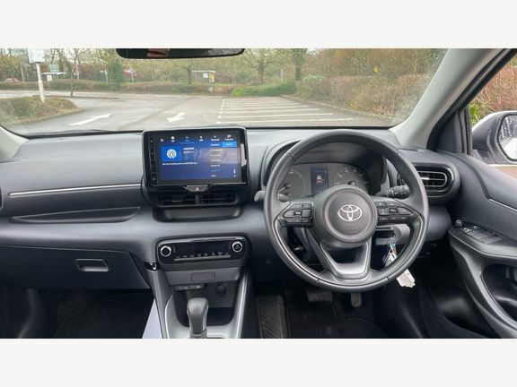 Toyota Yaris Icon WP74YJH White #5