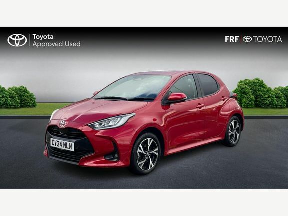 Toyota Yaris Design CV24NLN Red #3