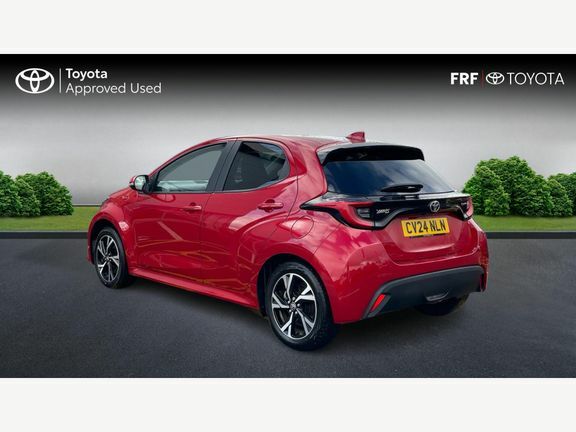 Toyota Yaris Design CV24NLN Red #4