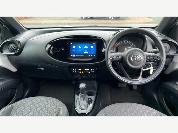 Toyota Aygo X Edge Parking Pack CP24AWG White #5