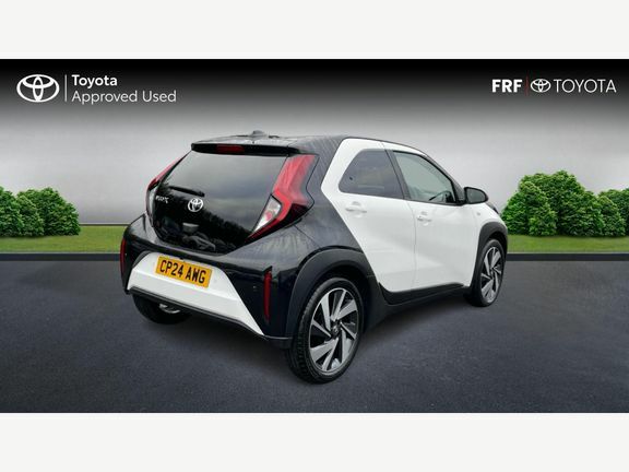 Toyota Aygo X Edge Parking Pack CP24AWG White #2