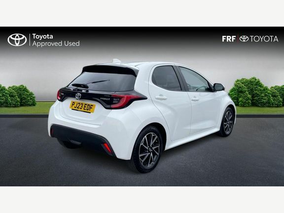 Toyota Yaris Design PJ23EDF White #2