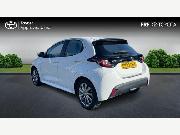 Toyota Yaris Icon CK23GHY White #4