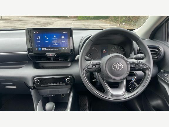 Toyota Yaris Icon CP25NJF White #6