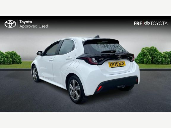 Toyota Yaris Icon CP25NJF White #4