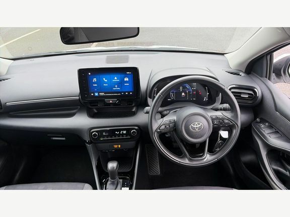 Toyota Yaris Design CN74YTZ White #5