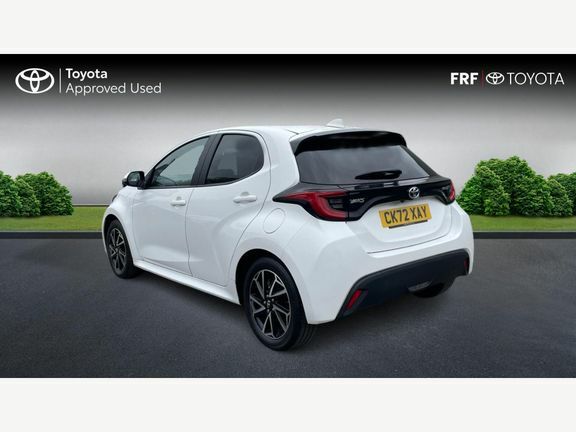Toyota Yaris Design CK72XAY White #4