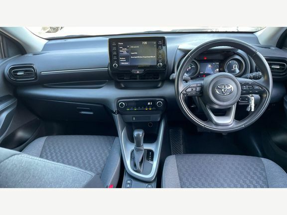 Toyota Yaris Design CV23AEL White #6