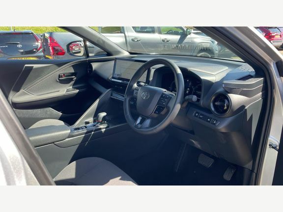 Toyota C-Hr Design 1.8 Fwd Hybrid FH74NKW Silver #5